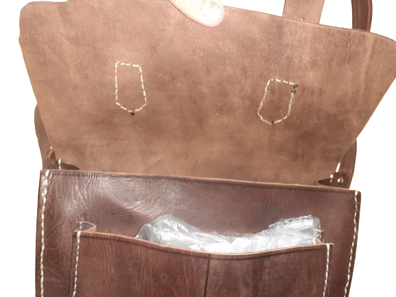 Rectangular cowhide bag with 2 XL buckles