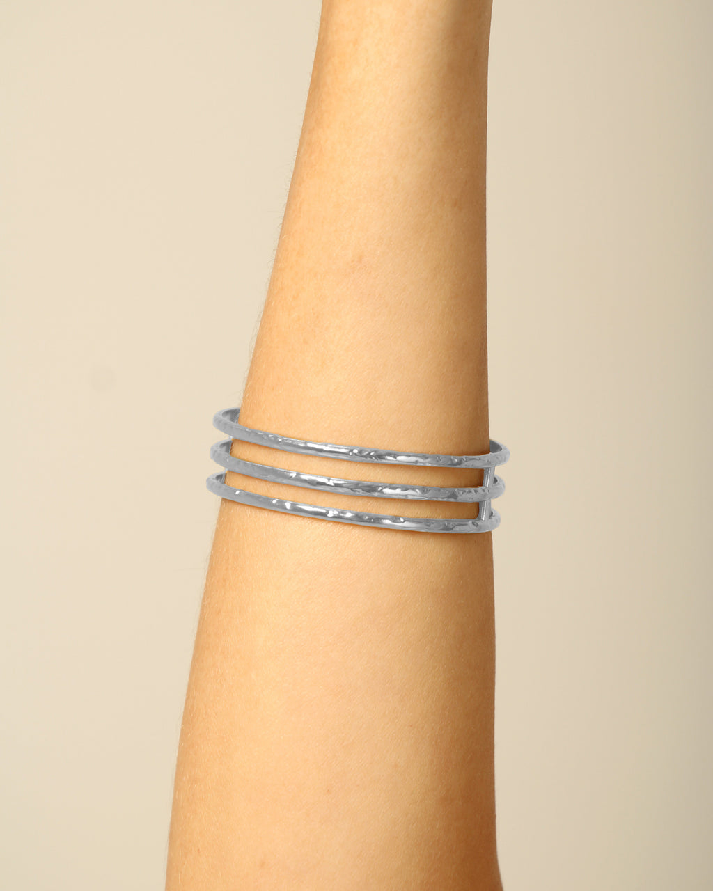 Brazalete Liss Plateado-2